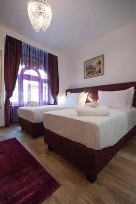 Deluxe Üç Kişilik Oda, Özel Banyo (Room 1)