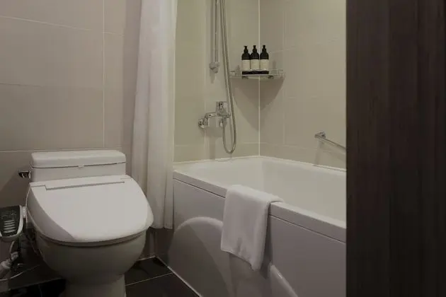 Standard Tek Büyük Yataklı Oda, Küvet