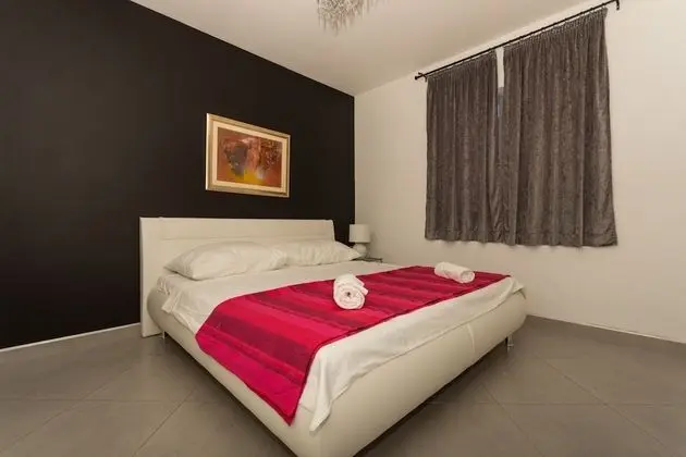 Apart Daire, 2 Yatak Odası, Balkon