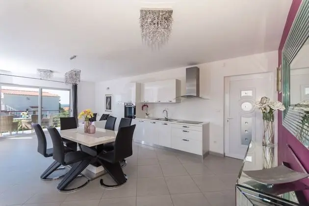 Apart Daire, 2 Yatak Odası, Balkon