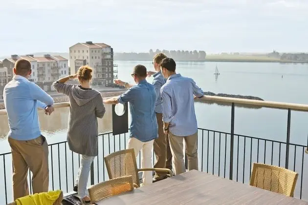Süit (Waterfront VIP)