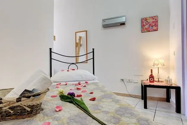 Tek Kişilik Oda (Shared Bathroom 3° piano no ascensore)