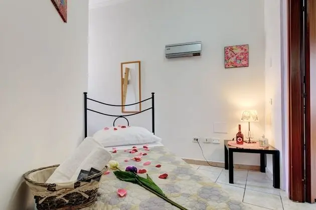 Tek Kişilik Oda (Shared Bathroom 3° piano no ascensore)