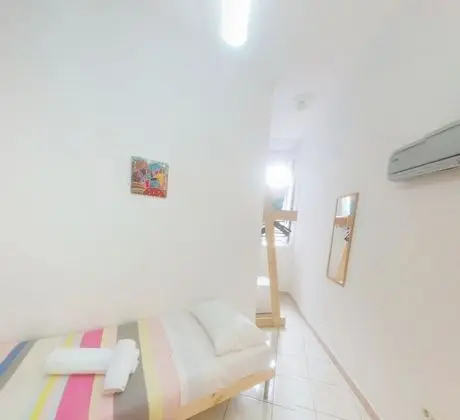 Tek Kişilik Oda (Shared Bathroom 3° piano no ascensore)