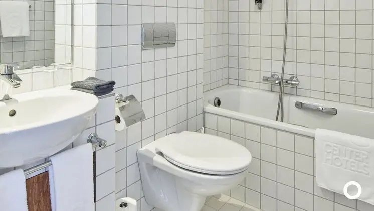 Standard Tek Büyük veya İki Ayrı Yataklı Oda