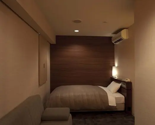 Tek Büyük Yataklı Oda, Sigara İçilebilir (Small Double Bed)