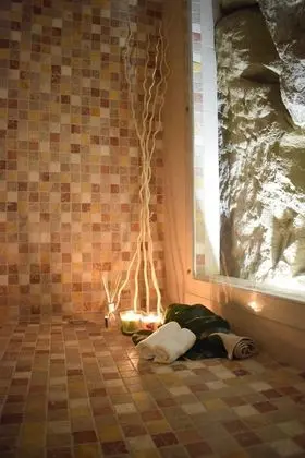 Comfort Üç Kişilik Oda, Balkon (101 stone)