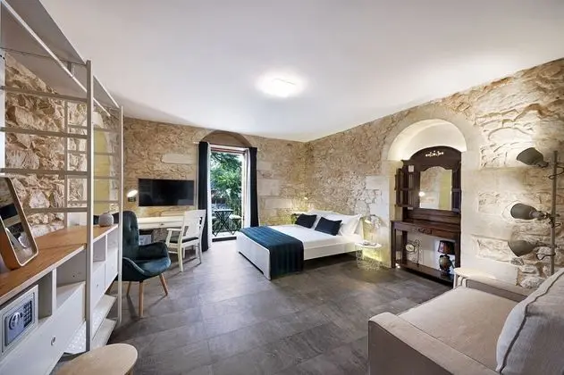 Deluxe Tek Büyük Yataklı Oda, Balkon