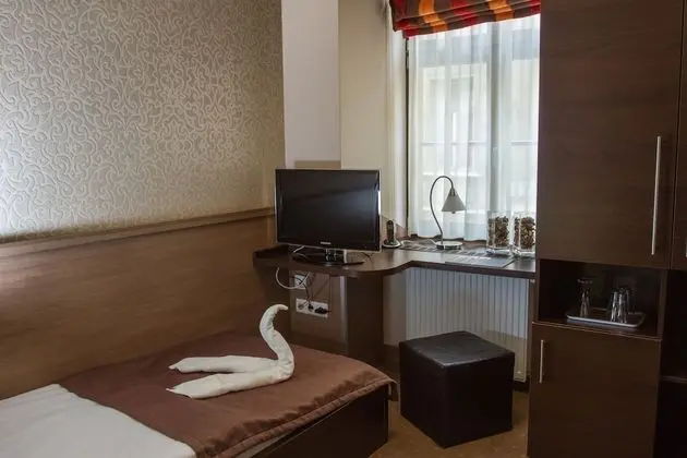 Basic Oda, 2 Tek Kişilik Yatak, Sigara İçilmez, Özel Banyo