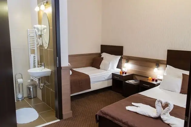 Basic Oda, 2 Tek Kişilik Yatak, Sigara İçilmez, Özel Banyo