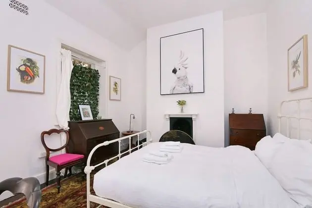 Ev (3 Bedrooms)
