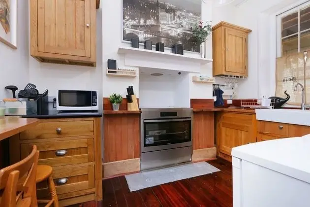 Ev (3 Bedrooms)