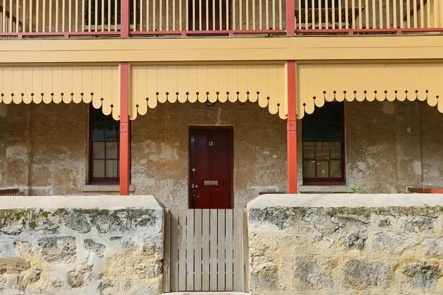 Ev (3 Bedrooms)