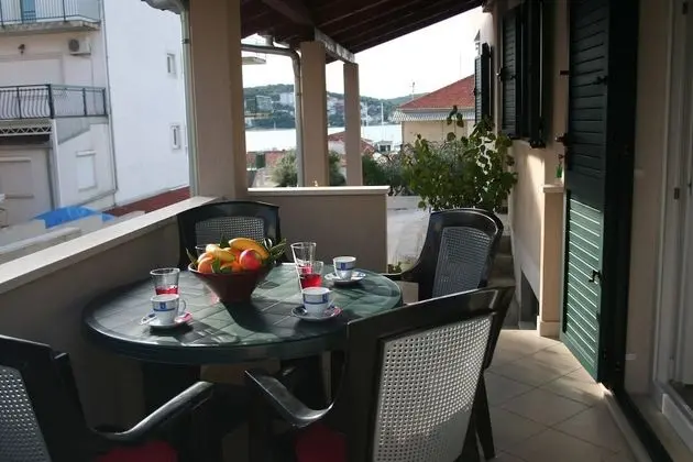 Apart Daire (Central - 40m from the beach - A2(4))