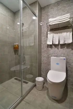 Deluxe Dört Kişilik Oda