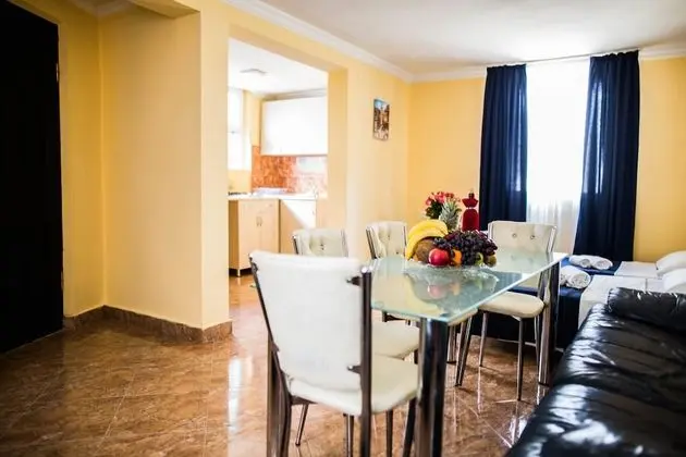 Comfort Apart Daire, 2 Yatak Odası, Bahçe Manzaralı (3)