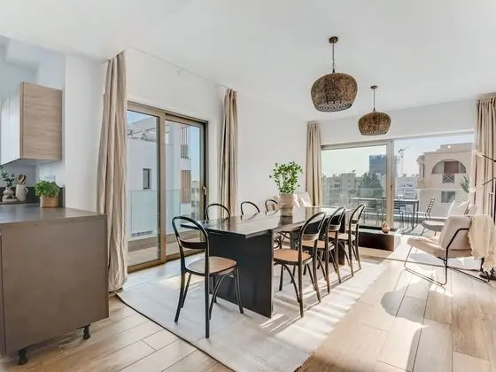 Apart Daire, 3 Yatak Odası, Balkon