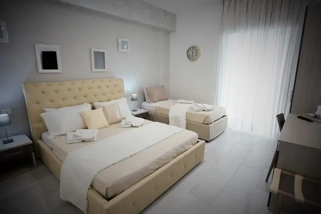 Deluxe Üç Kişilik Oda