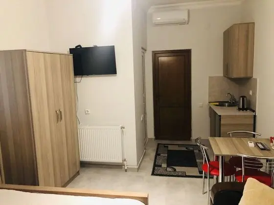 Basic Tek Büyük Yataklı Oda