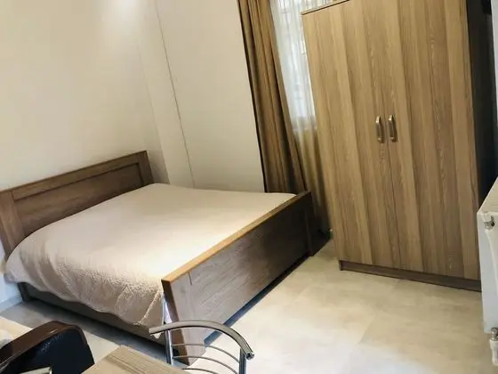 Basic Tek Büyük Yataklı Oda