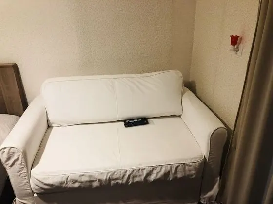 Basic Tek Büyük Yataklı Oda