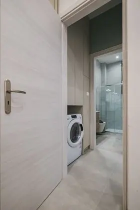 City Tek Büyük Yataklı Oda