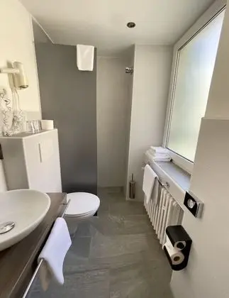 Tek Büyük Yataklı Oda, Balkon