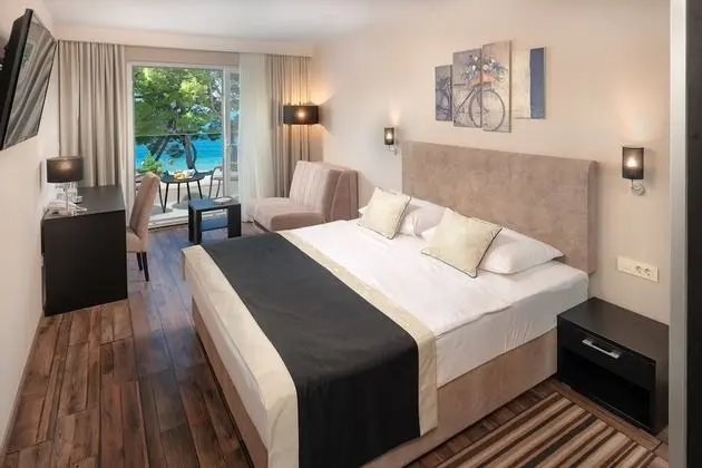 Double or Twin Room, Balcony,Sea View