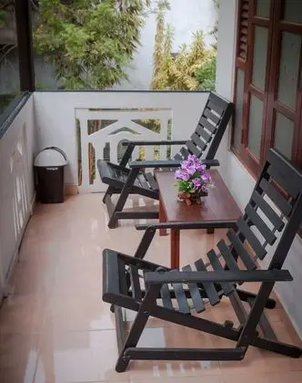 Deluxe Oda, Balkon