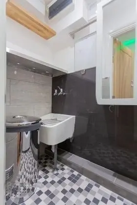 Apart Daire, Banyolu/Duşlu (Large 4-Bedroom)