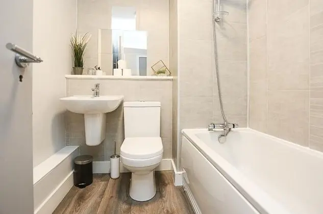 Superior Apart Daire, Banyolu/Duşlu