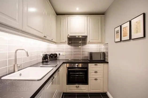 Superior Apart Daire, Banyolu/Duşlu