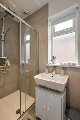 Luxury Ev, Özel Banyo (The Granary)