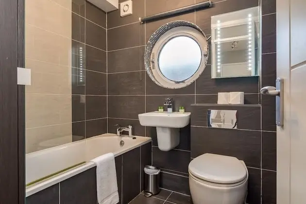 Apart Daire, Özel Banyo (Two-Bedroom Apartment)