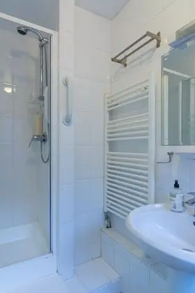 Superior Apart Daire, Banyolu/Duşlu (One Bedroom Apartment)