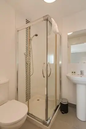 Superior Apart Daire, Banyolu/Duşlu (65 Victoria Place)