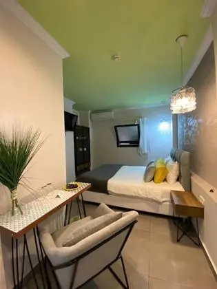 Comfort Tek Büyük Yataklı Oda
