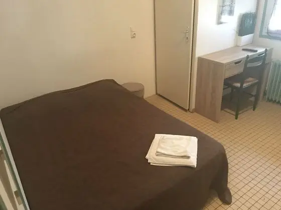 Tek Büyük Yataklı Oda