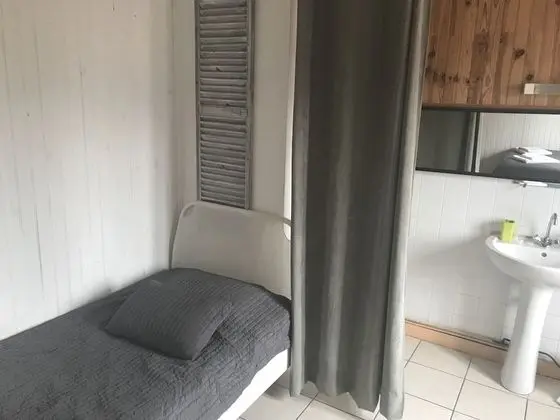 Tek Büyük Yataklı Oda