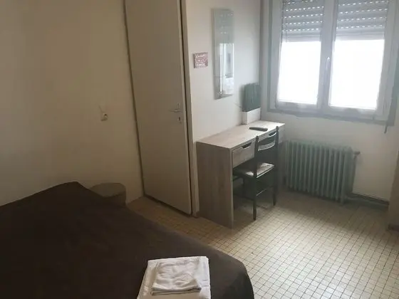 Tek Büyük Yataklı Oda