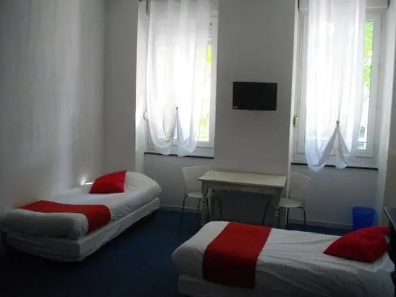 Dört Kişilik Oda
