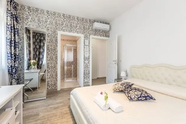 Tek Büyük Yataklı Oda, Özel Banyo