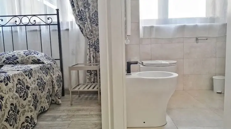 Üç Kişilik Oda, Özel Banyo