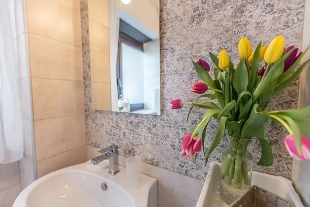 Üç Kişilik Oda, Özel Banyo