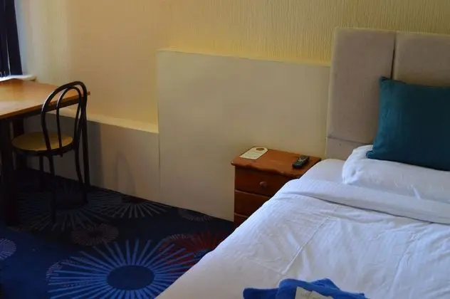 Tek Kişilik Oda, Banyolu/Duşlu