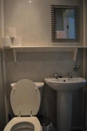 Tek Kişilik Oda, Banyolu/Duşlu