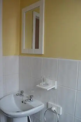Tek Kişilik Oda, Banyolu/Duşlu