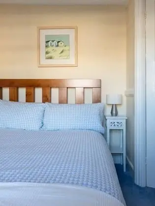 Ev (3 Bedrooms)
