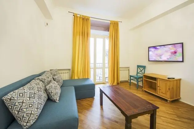Apart Daire, 2 Yatak Odası (Khreshchatik str., 27)