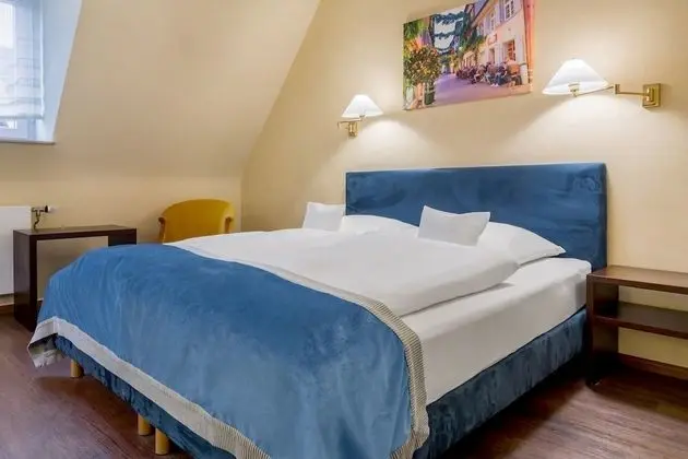 Comfort Tek Büyük Yataklı Oda